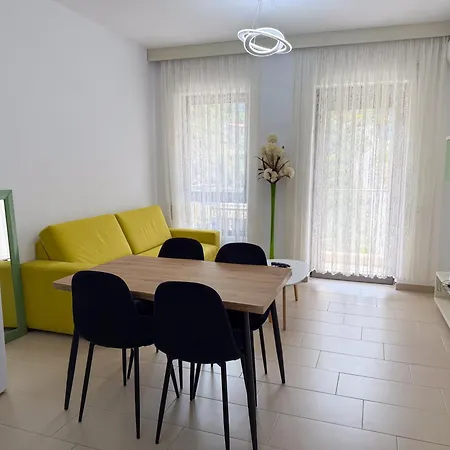Lovely Apartmán *